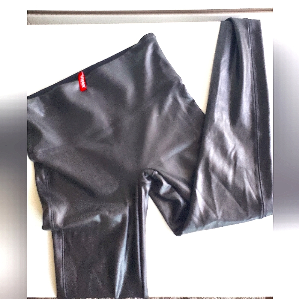 NWT SPANX Leggings